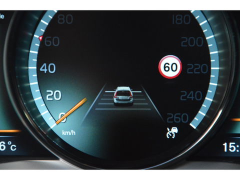 Volvo XC70 D4 Summum | 5 Cilinder | Adaptive Cruise | BLIS | Stoelverwarming | Leer | Lane Keeping Aid |