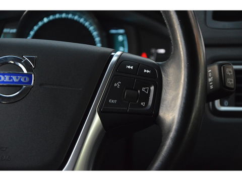 Volvo XC70 D4 Summum | 5 Cilinder | Adaptive Cruise | BLIS | Stoelverwarming | Leer | Lane Keeping Aid |