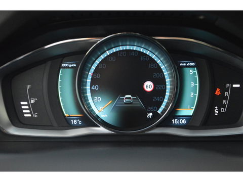 Volvo XC70 D4 Summum | 5 Cilinder | Adaptive Cruise | BLIS | Stoelverwarming | Leer | Lane Keeping Aid |