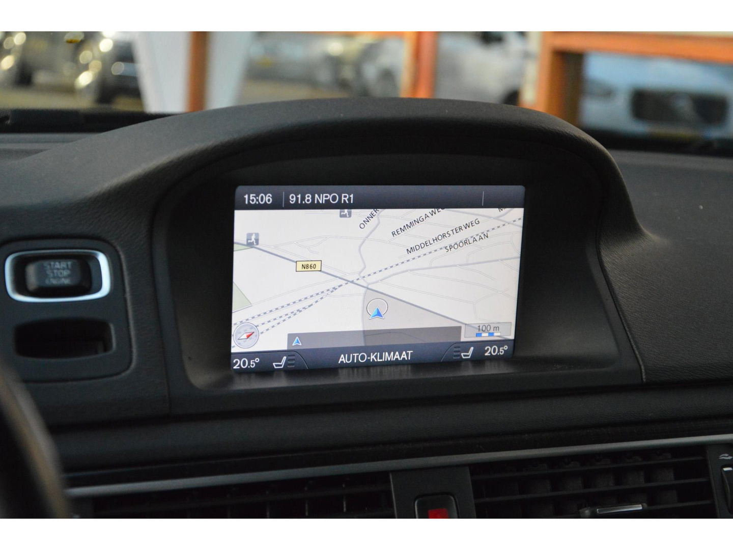 Volvo XC70 D4 Summum | 5 Cilinder | Adaptive Cruise | BLIS | Stoelverwarming | Leer | Lane Keeping Aid |