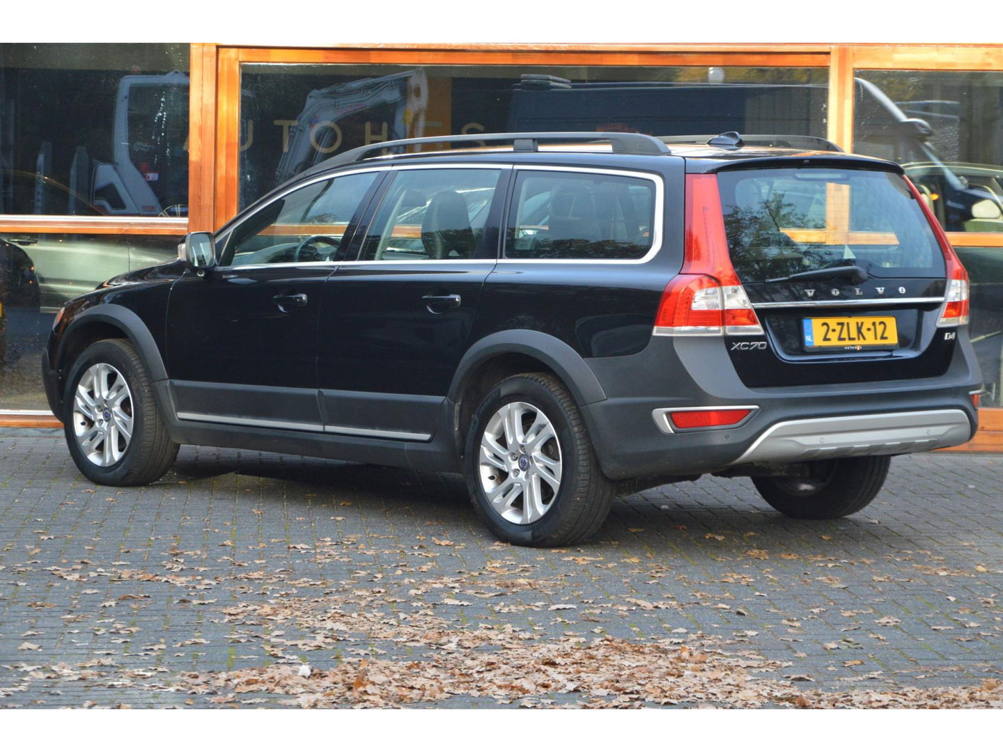 Volvo XC70 D4 Summum | 5 Cilinder | Adaptive Cruise | BLIS | Stoelverwarming | Leer | Lane Keeping Aid |
