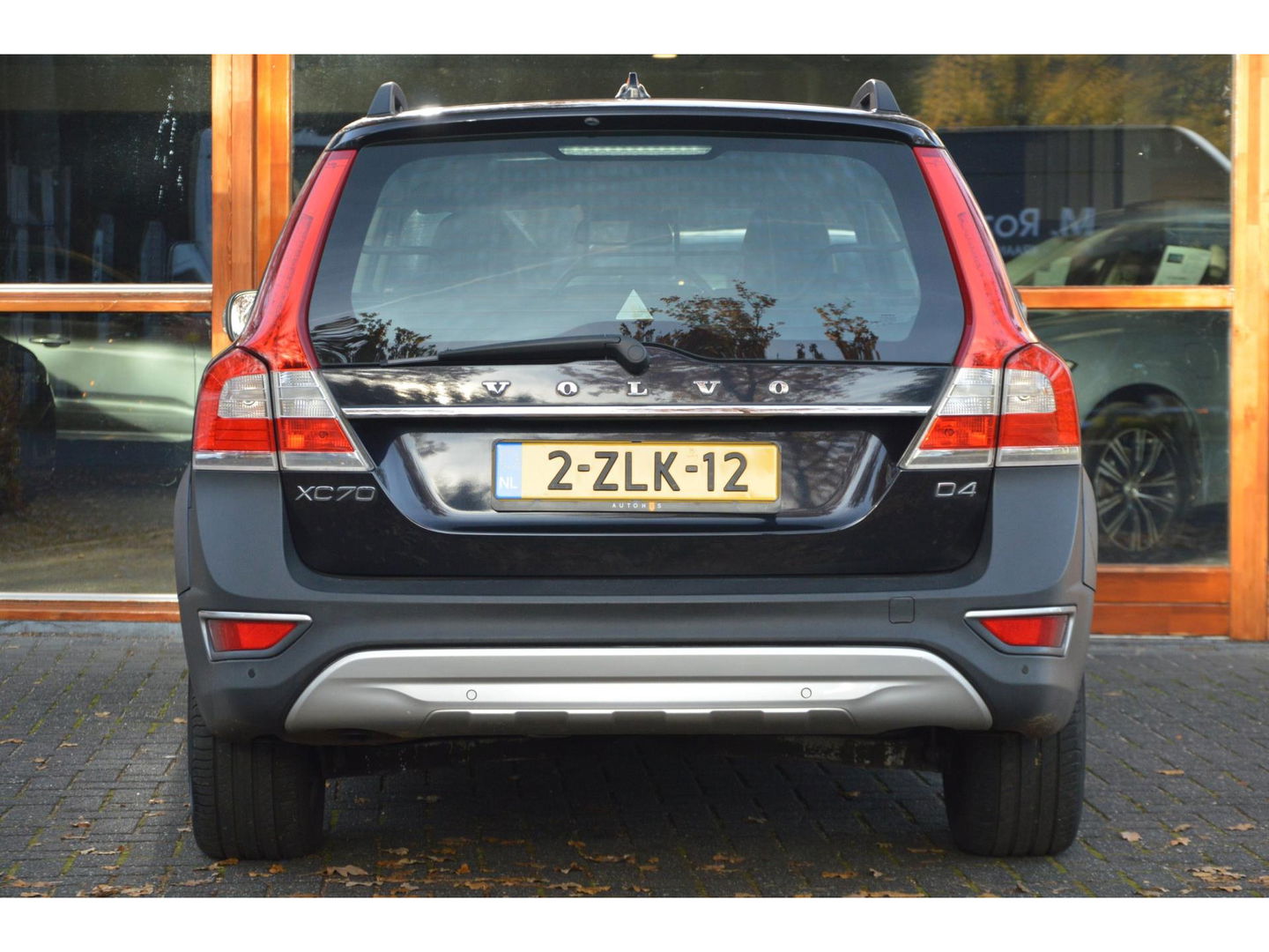 Volvo XC70 D4 Summum | 5 Cilinder | Adaptive Cruise | BLIS | Stoelverwarming | Leer | Lane Keeping Aid |