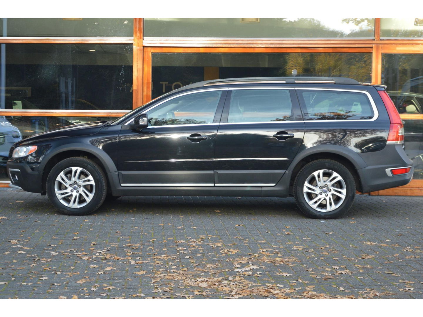 Volvo XC70 D4 Summum | 5 Cilinder | Adaptive Cruise | BLIS | Stoelverwarming | Leer | Lane Keeping Aid |