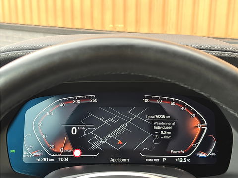 BMW X5 XDRIVE30D High Executive | M Pakket | 22" Lichtmetaal | Apple Carplay | Android Auto | Panoramadak | 3500 KG Trekken | Leder | DAB | Stuurwielverwarming | Head-Up Display | BMW Laser |