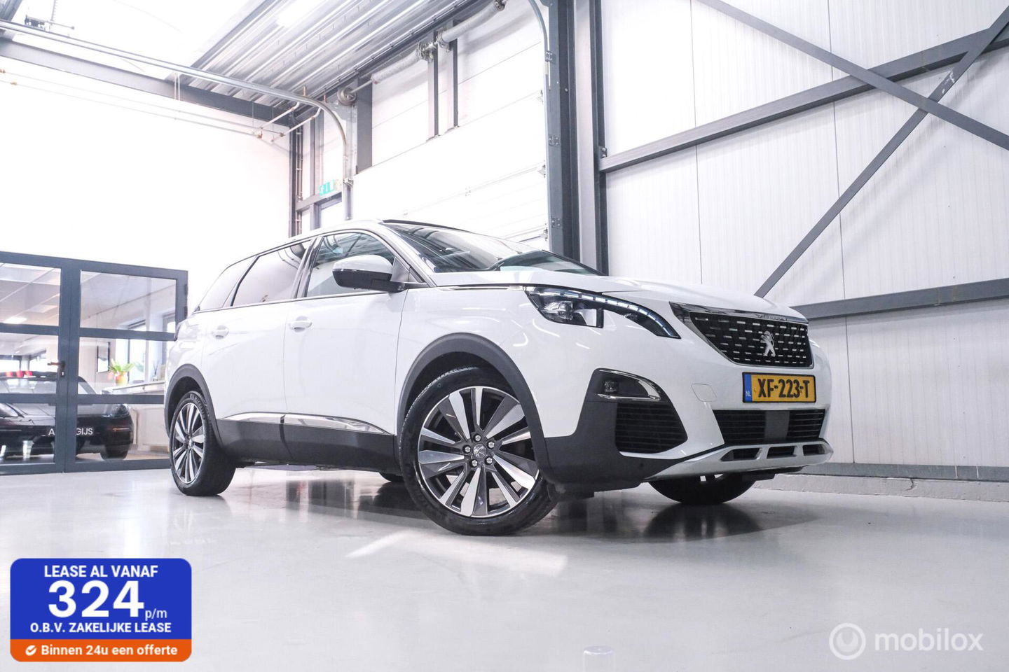 Peugeot 5008 1.2 PureTech Advanced Grip Control Allure | 7p | Trekhaak | Panoramadak | LED | Stoelverwarming |