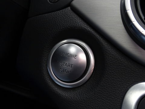 Mercedes-Benz CLA-Klasse Shooting Brake 180 automaat / AMG Ed. 1 / 2019 / LED *NAP*