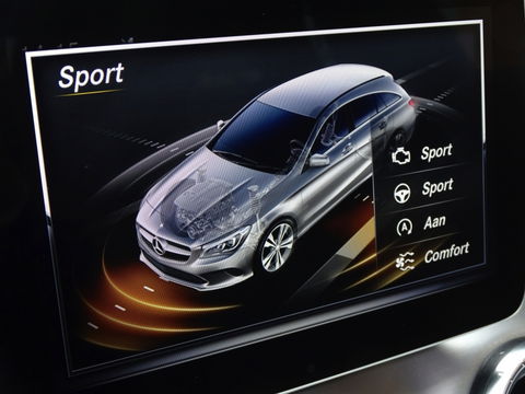 Mercedes-Benz CLA-Klasse Shooting Brake 180 automaat / AMG Ed. 1 / 2019 / LED *NAP*