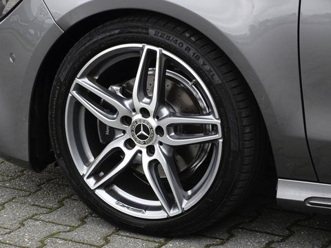 Mercedes-Benz CLA-Klasse Shooting Brake 180 automaat / AMG Ed. 1 / 2019 / LED *NAP*