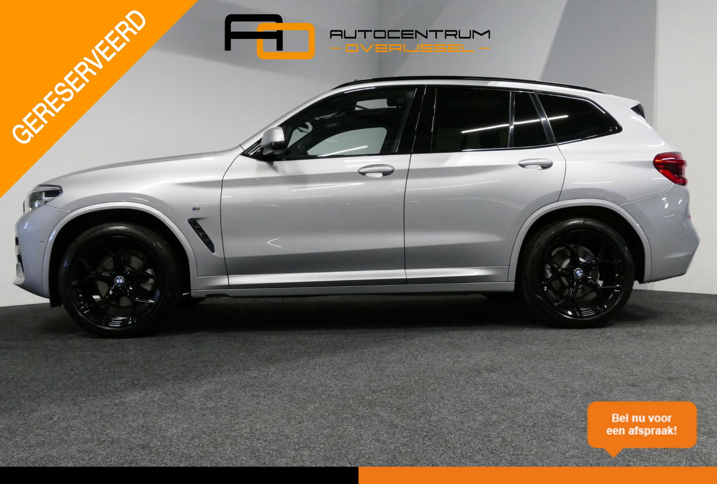 BMW X3 xDrive20i M Sport / Panoramadak / Elektr. verstelbare stoelen (best. memory) / Stoelverwarming / Ambienteverlichting / Apple Carplay - Andriod Auto / Lederen bekleding / M Aerodynamicapakket / Achterbank verwarming / Achteruitrijcamera / Cruise Control / 