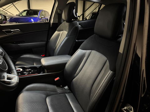 Kia Sportage 1.6 T-GDi Plug-in Hybrid AWD DynamicPlusLine PANO KEYLESS