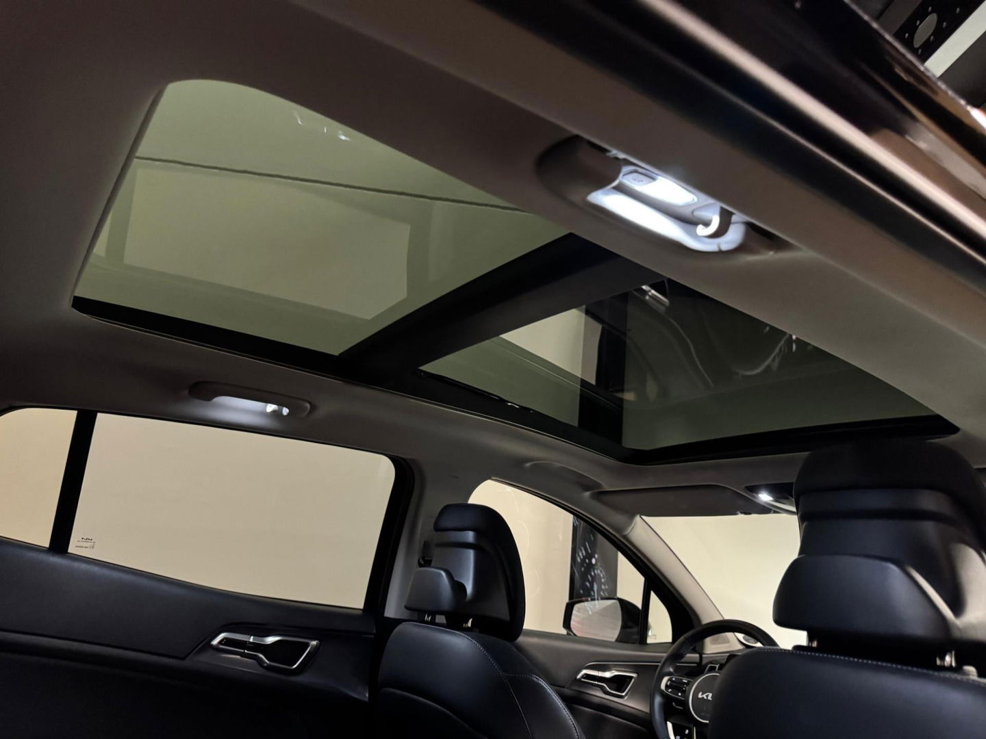 Kia Sportage 1.6 T-GDi Plug-in Hybrid AWD DynamicPlusLine PANO KEYLESS