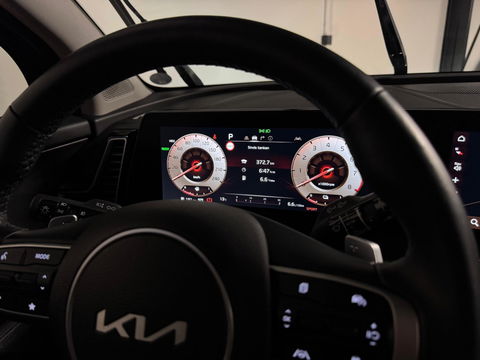 Kia Sportage 1.6 T-GDi Plug-in Hybrid AWD DynamicPlusLine PANO KEYLESS