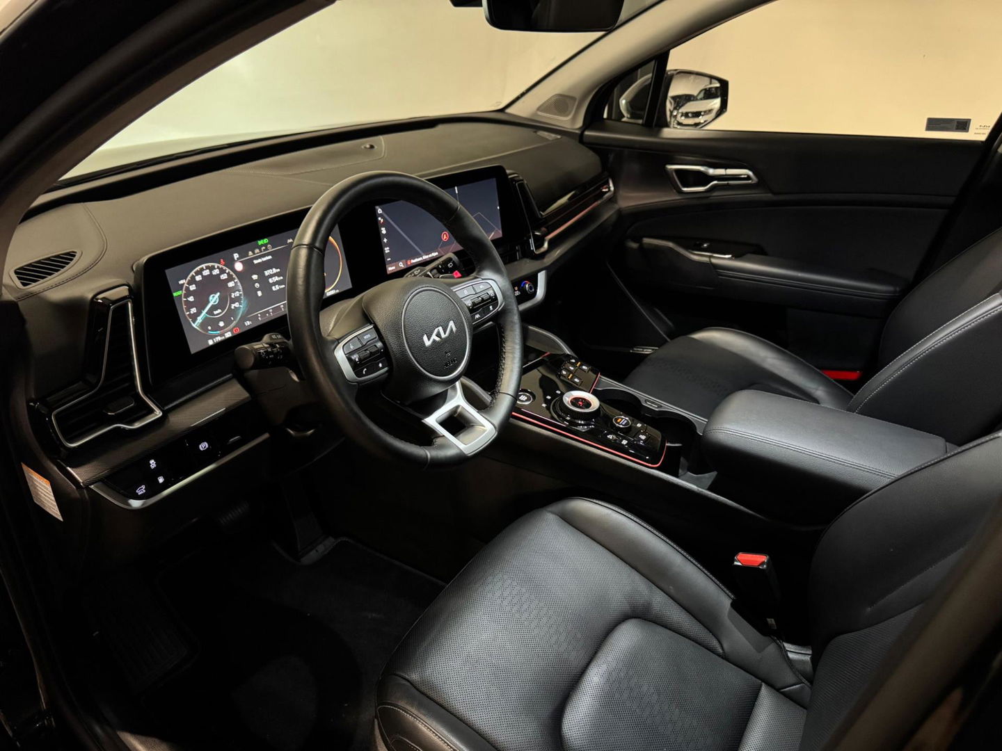 Kia Sportage 1.6 T-GDi Plug-in Hybrid AWD DynamicPlusLine PANO KEYLESS