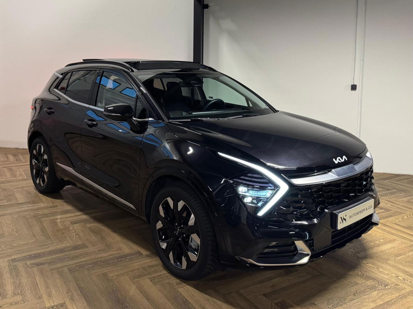 Kia Sportage 1.6 T-GDi Plug-in Hybrid AWD DynamicPlusLine PANO KEYLESS