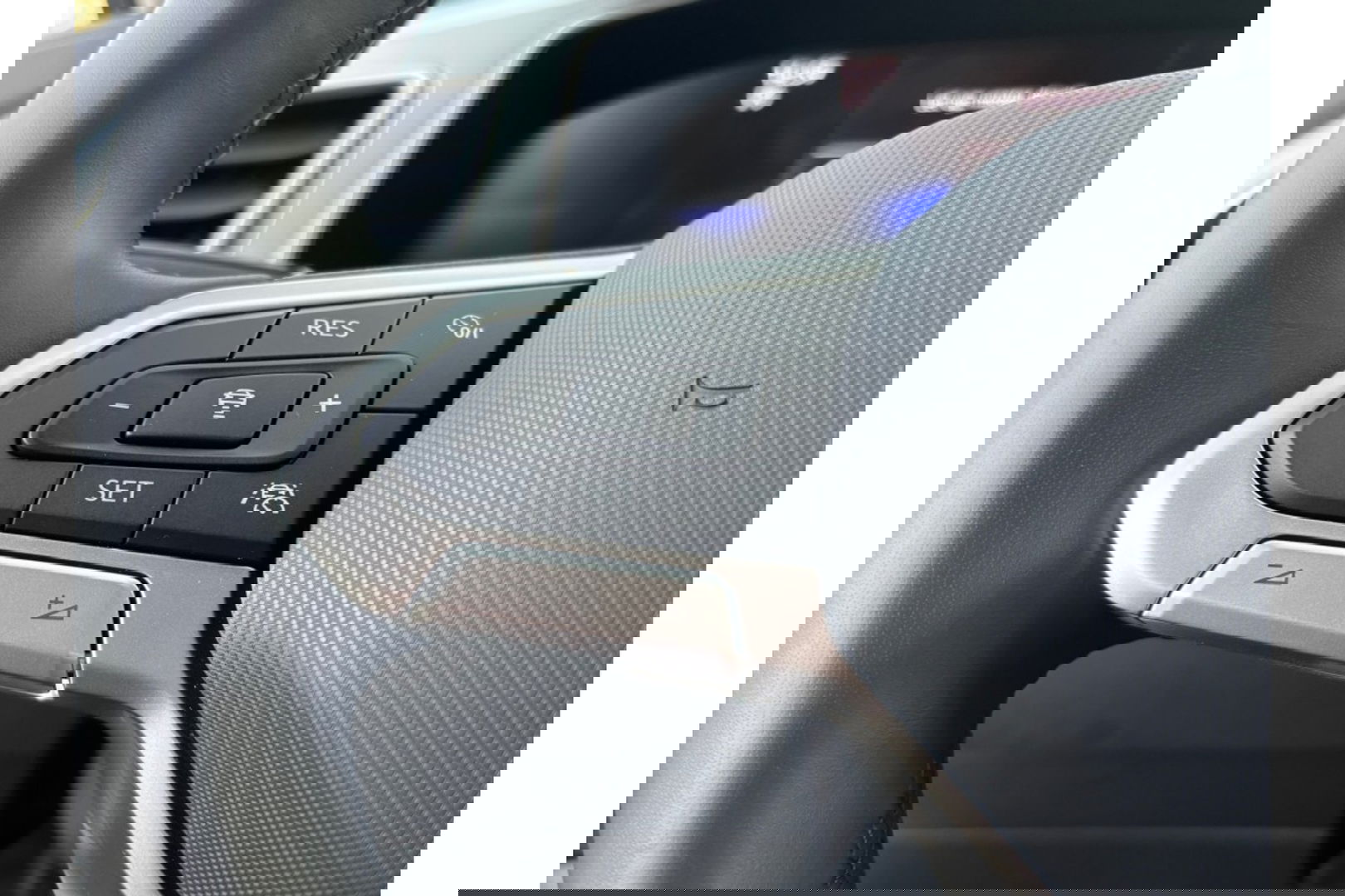 Volkswagen T-Roc 1.0 TSI GOAL EDITION AIRCO NAVI PDC LMV STOELVW