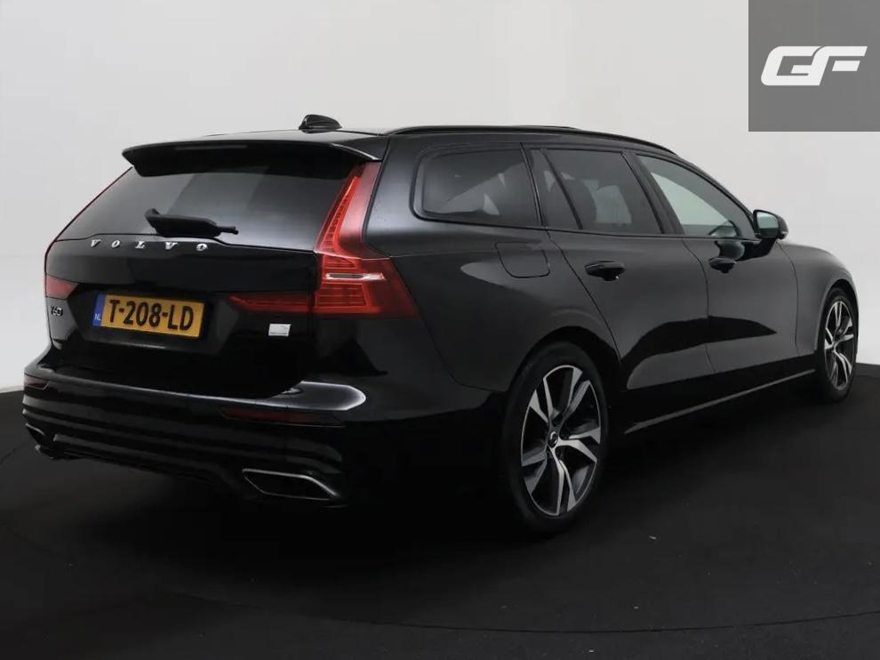 Volvo V60 2.0 T6 Recharge AWD R-Design Pano H/K 360° ACC Trekh. NAP