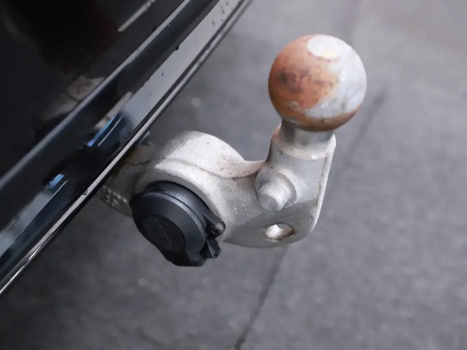 Volvo V60 2.0 T6 Recharge AWD R-Design Pano H/K 360° ACC Trekh. NAP