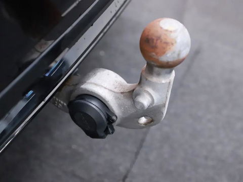 Volvo V60 2.0 T6 Recharge AWD R-Design Pano H/K 360° ACC Trekh. NAP