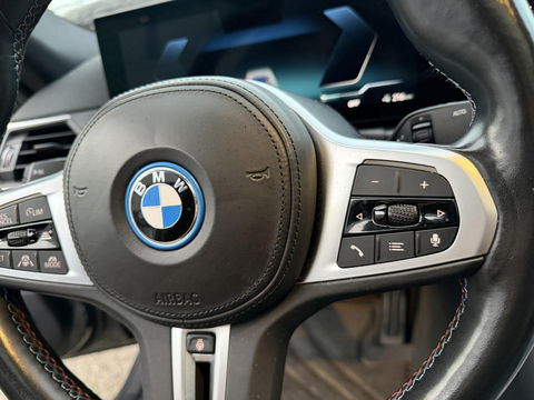BMW i4 M50 High Executive 84 kWh Schuifdak l M-sportpakket