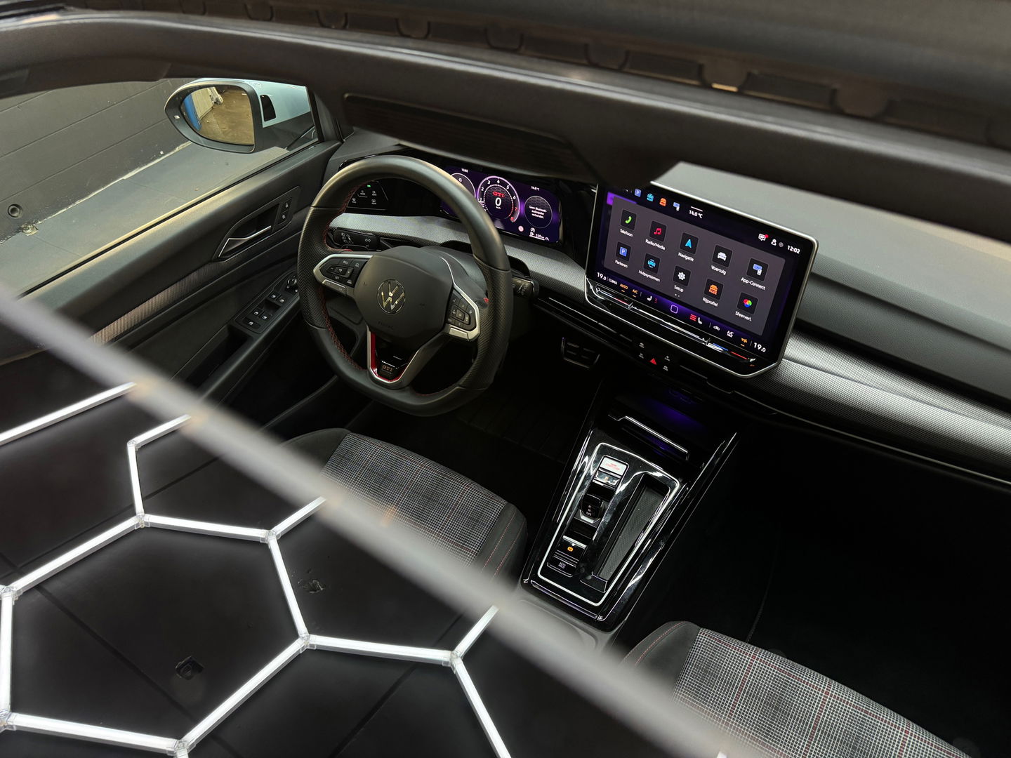 Volkswagen Golf 2.0 TSI GTI 8.5 Pano|H/K|IQ|Keyless|Trekhaak