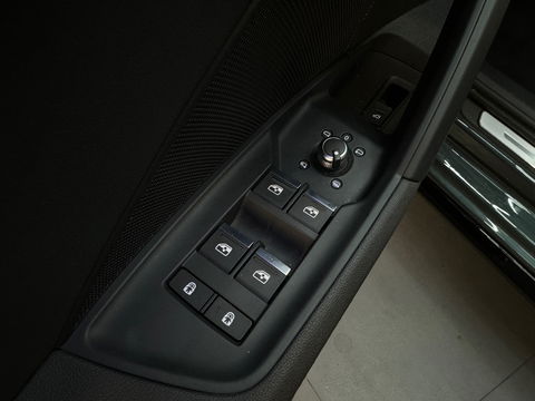 Audi A3 Sportback 40 TFSI e 3x S Line Pano|Sfeer|Memory|B&O