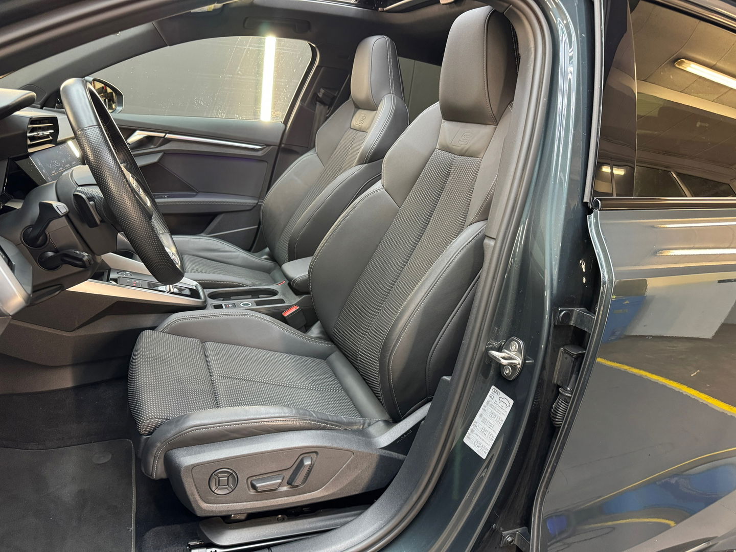 Audi A3 Sportback 40 TFSI e 3x S Line Pano|Sfeer|Memory|B&O