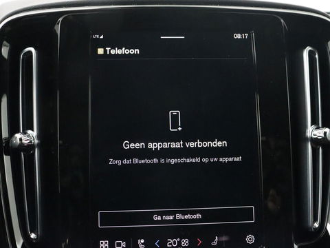 Volvo XC40 Recharge P8 AWD R Design | Trekhaak | Stoel & stuurverwarming | Camera | Carplay | Leder/Alcantara | Adaptive cruise | Keyless | Full LED | 19'' lichtmetalen velgen