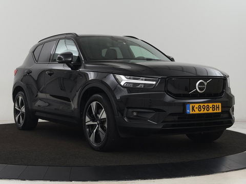 Volvo XC40 Recharge P8 AWD R Design | Trekhaak | Stoel & stuurverwarming | Camera | Carplay | Leder/Alcantara | Adaptive cruise | Keyless | Full LED | 19'' lichtmetalen velgen