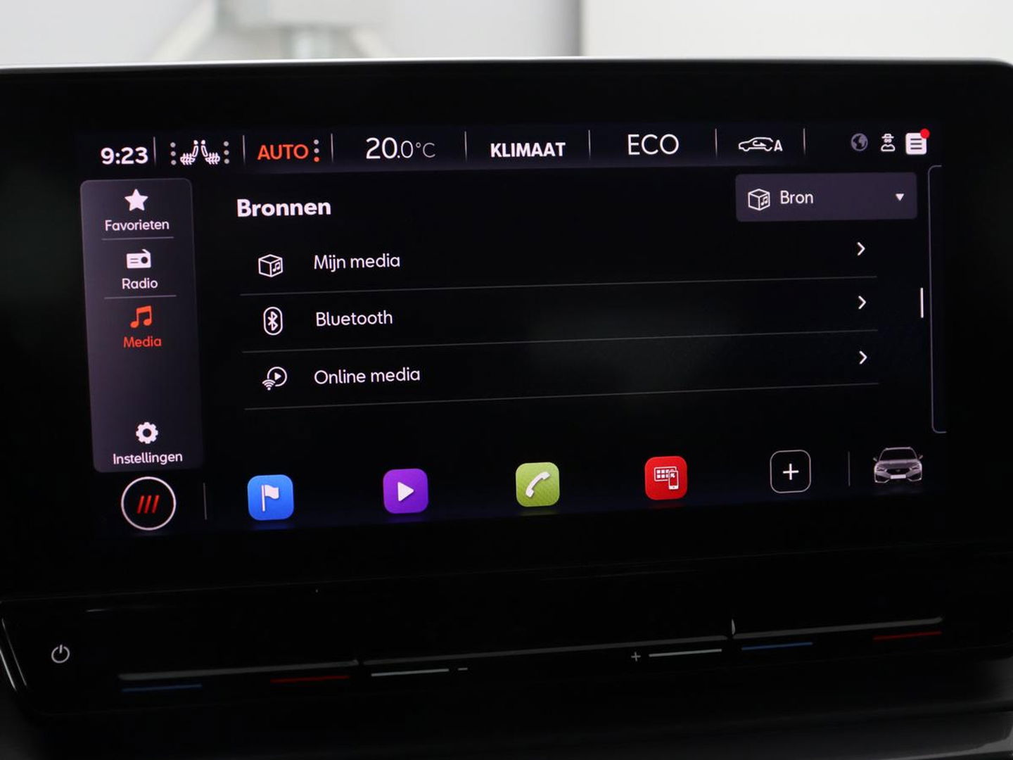 CUPRA Leon 1.4 eHybrid VZ | 245pk | Trekhaak | Stoelverwarming | Adaptive cruise | Carplay | Navigatie | Stuurverwarming | Keyless | Full LED | Sportstoelen | PHEV | Plug In