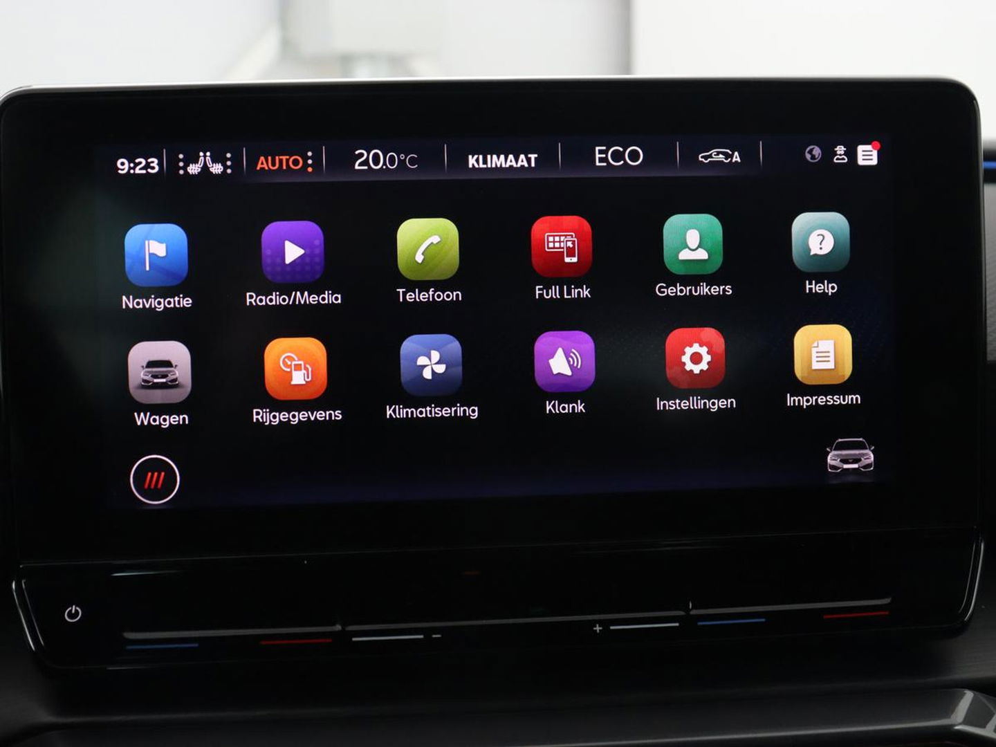 CUPRA Leon 1.4 eHybrid VZ | 245pk | Trekhaak | Stoelverwarming | Adaptive cruise | Carplay | Navigatie | Stuurverwarming | Keyless | Full LED | Sportstoelen | PHEV | Plug In