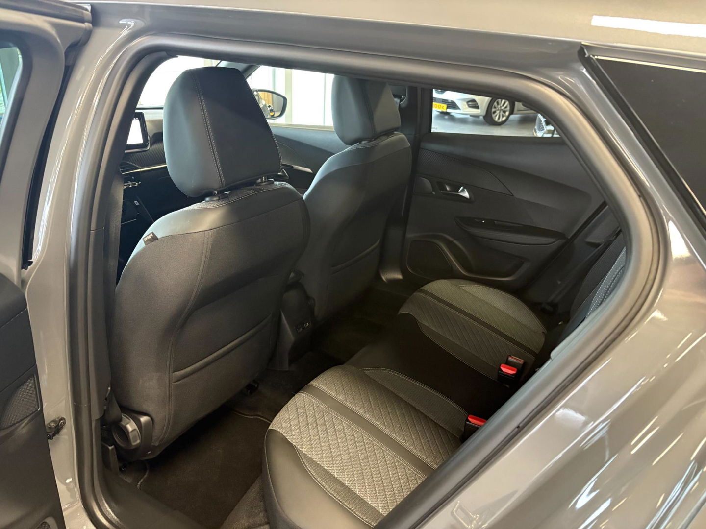 Peugeot 2008 1.2 PureTech 130 GT