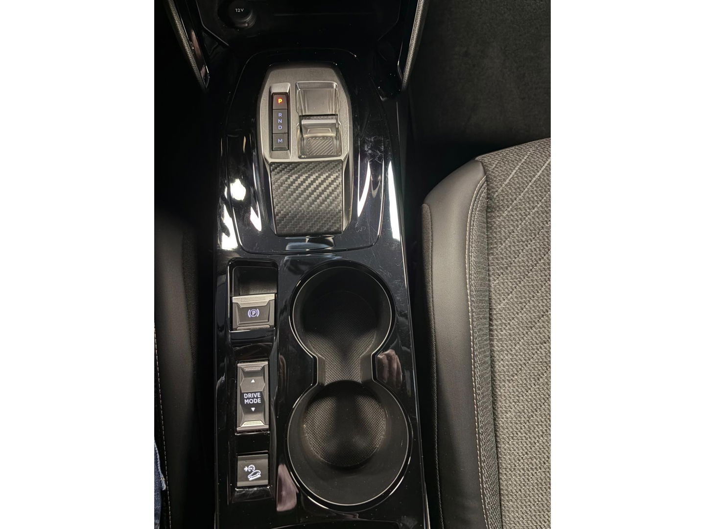 Peugeot 2008 1.2 PureTech 130 GT