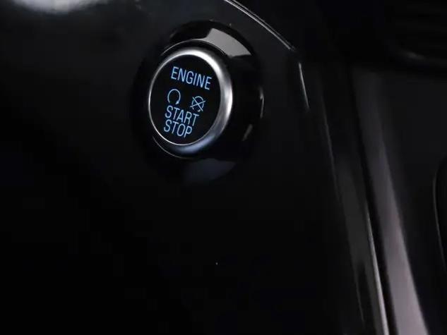 Ford Kuga 1.5 EcoBoost ST Line Pano Camera Carplay Winterpakket NAP