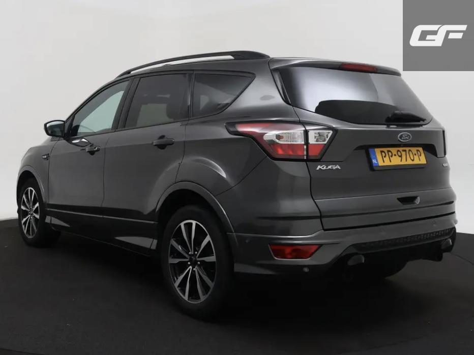 Ford Kuga 1.5 EcoBoost ST Line Pano Camera Carplay Winterpakket NAP