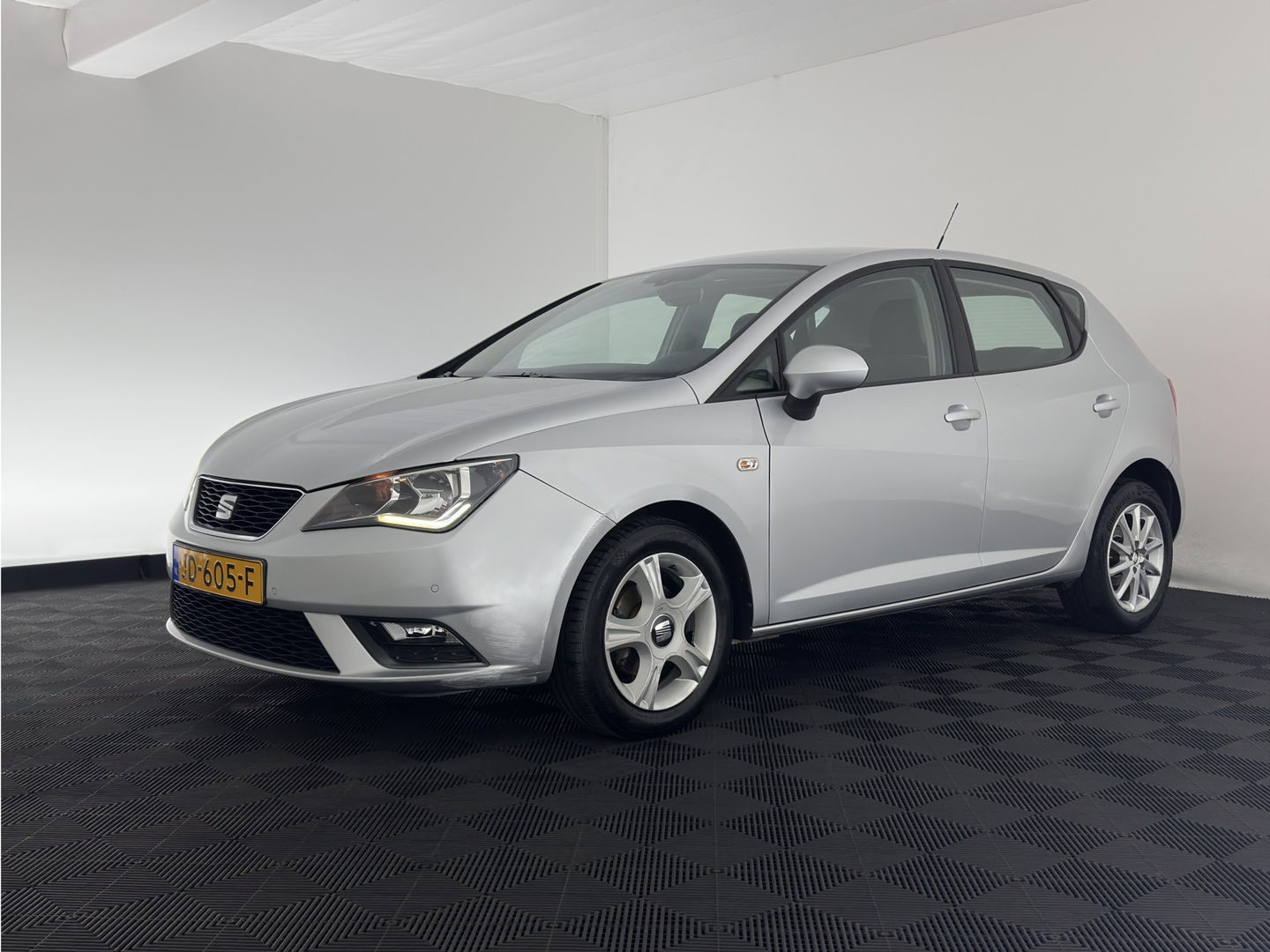 SEAT Ibiza 1.0 EcoTSI Style *COMFORT-SEATS | AIRCO | CRUISE | PDC | 15''ALU*