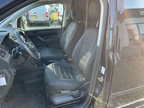 Volkswagen Caddy 2.0 TDI L1H1 BMT Economy Business / vaste prijs rijklaar € 9.950 ex btw / lease vanaf € 201 / airco / 17 Inch lichtmetalen velgen / sidebars / trekhaak / euro 6 !