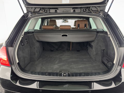 BMW 3 Serie Touring 320d Efficient Dynamics Edition Luxury Line *XENON | LUXURY-LEATHER | HEATED-SPORTSEATS | NAVI-FULLMAP | ECC | PDC | CRUISE | TOWBAR | 16''ALU*