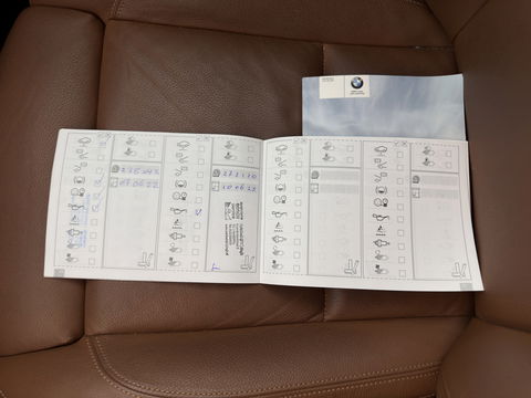 BMW 3 Serie Touring 320d Efficient Dynamics Edition Luxury Line *XENON | LUXURY-LEATHER | HEATED-SPORTSEATS | NAVI-FULLMAP | ECC | PDC | CRUISE | TOWBAR | 16''ALU*