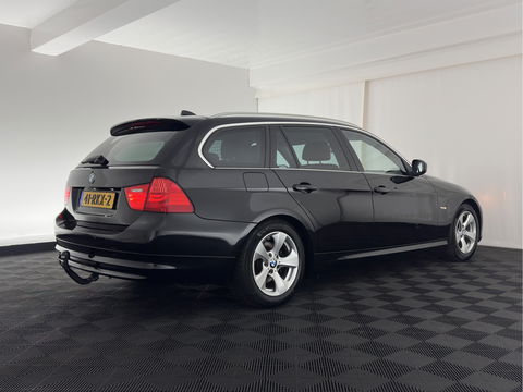 BMW 3 Serie Touring 320d Efficient Dynamics Edition Luxury Line *XENON | LUXURY-LEATHER | HEATED-SPORTSEATS | NAVI-FULLMAP | ECC | PDC | CRUISE | TOWBAR | 16''ALU*