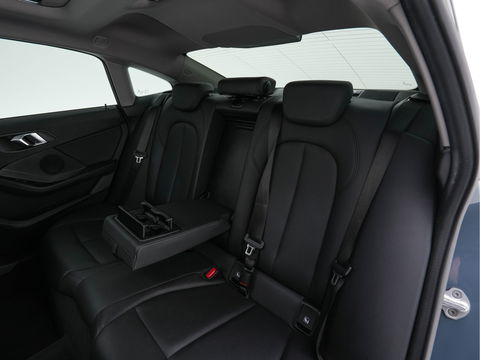 BMW 2 Serie Gran Coupé 218i High Executive Aut. *PANO | FULL-LEATHER | FULL-LED | ADAPTIVE-CRUISE | DIGI-COCKPIT | SPORT-SEATS | NAVI-FULLMAP | DAB+ | ECC | PDC | 17''ALU | TOWBAR*