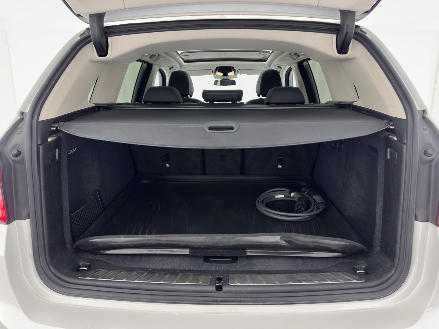 BMW iX3 Executive 80 kWh [ 3-Fase ] (INCL.BTW) Aut. *PANO | FULL-LEATHER | ADAPTIVE-CRUISE | FULL-LED | BLIND-SPOT | MEMORY-PACK | DIGI-COCKPIT | HEATED-COMFORTSEATS | CAMERA | DAB+ | NAVI-FULLMAP | 19''ALU*