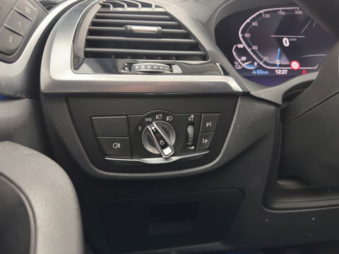 BMW iX3 Executive 80 kWh [ 3-Fase ] (INCL.BTW) Aut. *PANO | FULL-LEATHER | ADAPTIVE-CRUISE | FULL-LED | BLIND-SPOT | MEMORY-PACK | DIGI-COCKPIT | HEATED-COMFORTSEATS | CAMERA | DAB+ | NAVI-FULLMAP | 19''ALU*