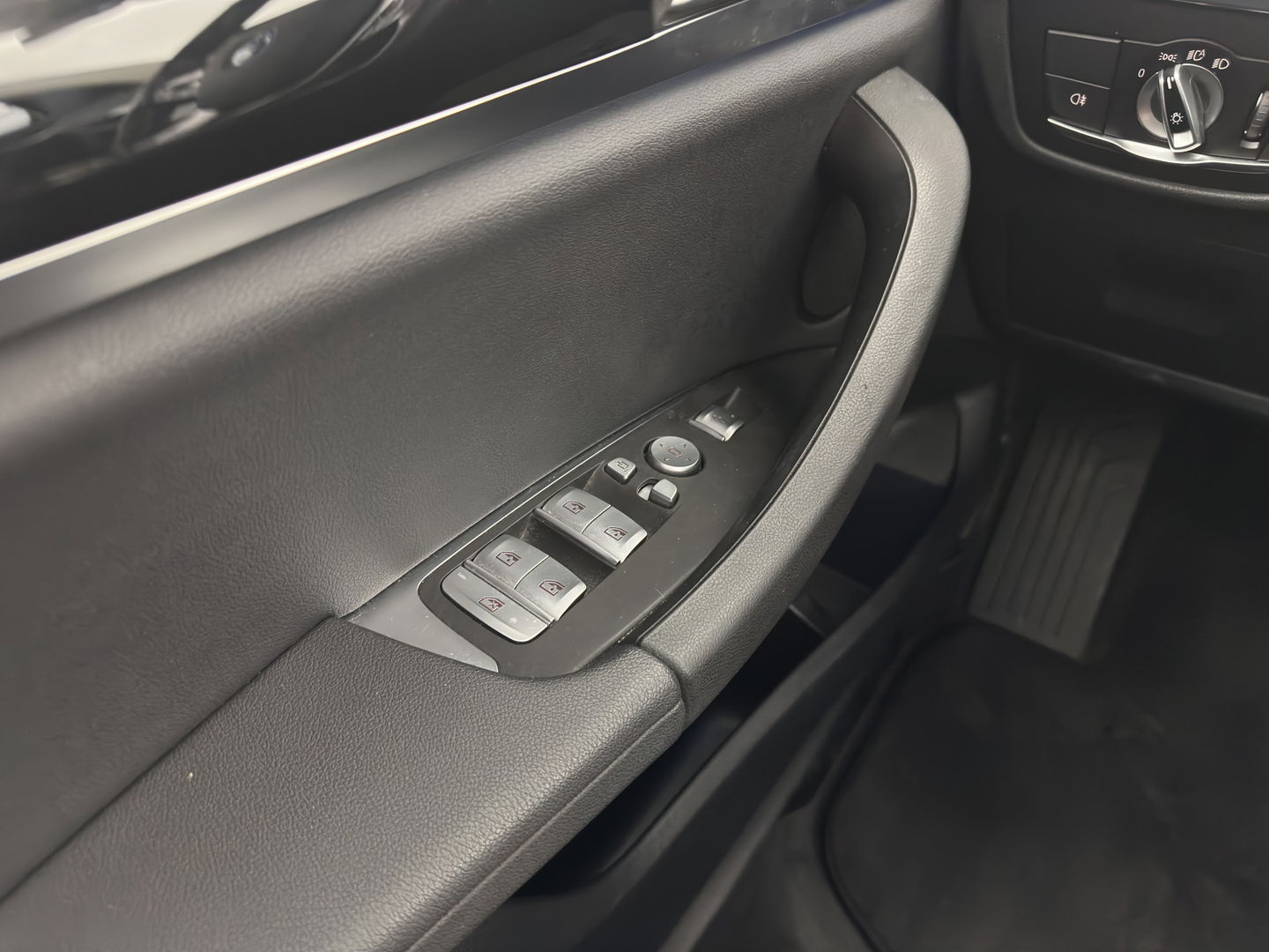 BMW iX3 Executive 80 kWh [ 3-Fase ] (INCL.BTW) Aut. *PANO | FULL-LEATHER | ADAPTIVE-CRUISE | FULL-LED | BLIND-SPOT | MEMORY-PACK | DIGI-COCKPIT | HEATED-COMFORTSEATS | CAMERA | DAB+ | NAVI-FULLMAP | 19''ALU*