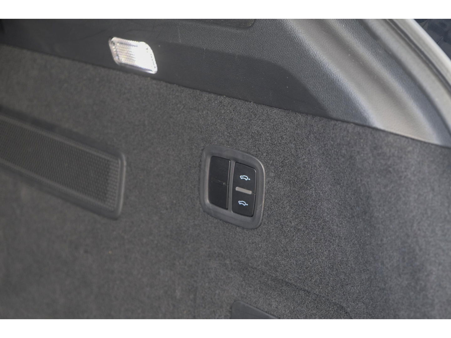 Porsche Cayenne S 2.9 V6 441pk Panoramadak Luchvering Matrix led Comfortstoelen Memory Camera 21" LMV