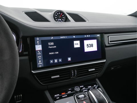 Porsche Cayenne 4.0 Turbo Coupé Aut. *CERAMIC-BRAKES | HEAD-UP | CARBON-PACK | NIGHT-VISION | ADAPTIVE-CRUISE | BLIND-SPOT | SOFT-CLOSE | BURMESTER | LEATHER-FABRIC | MEMORY-PACK | HEATED-SPORTSEATS | TOP-VIEW | KEYLESS | F