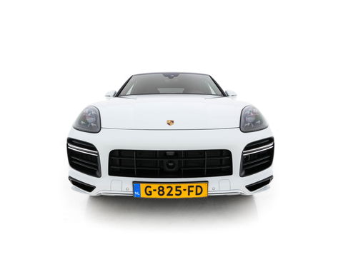 Porsche Cayenne 4.0 Turbo Coupé Aut. *CERAMIC-BRAKES | HEAD-UP | CARBON-PACK | NIGHT-VISION | ADAPTIVE-CRUISE | BLIND-SPOT | SOFT-CLOSE | BURMESTER | LEATHER-FABRIC | MEMORY-PACK | HEATED-SPORTSEATS | TOP-VIEW | KEYLESS | F