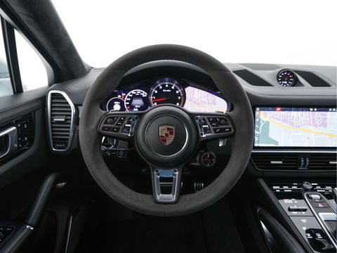 Porsche Cayenne 4.0 Turbo Coupé Aut. *CERAMIC-BRAKES | HEAD-UP | CARBON-PACK | NIGHT-VISION | ADAPTIVE-CRUISE | BLIND-SPOT | SOFT-CLOSE | BURMESTER | LEATHER-FABRIC | MEMORY-PACK | HEATED-SPORTSEATS | TOP-VIEW | KEYLESS | F