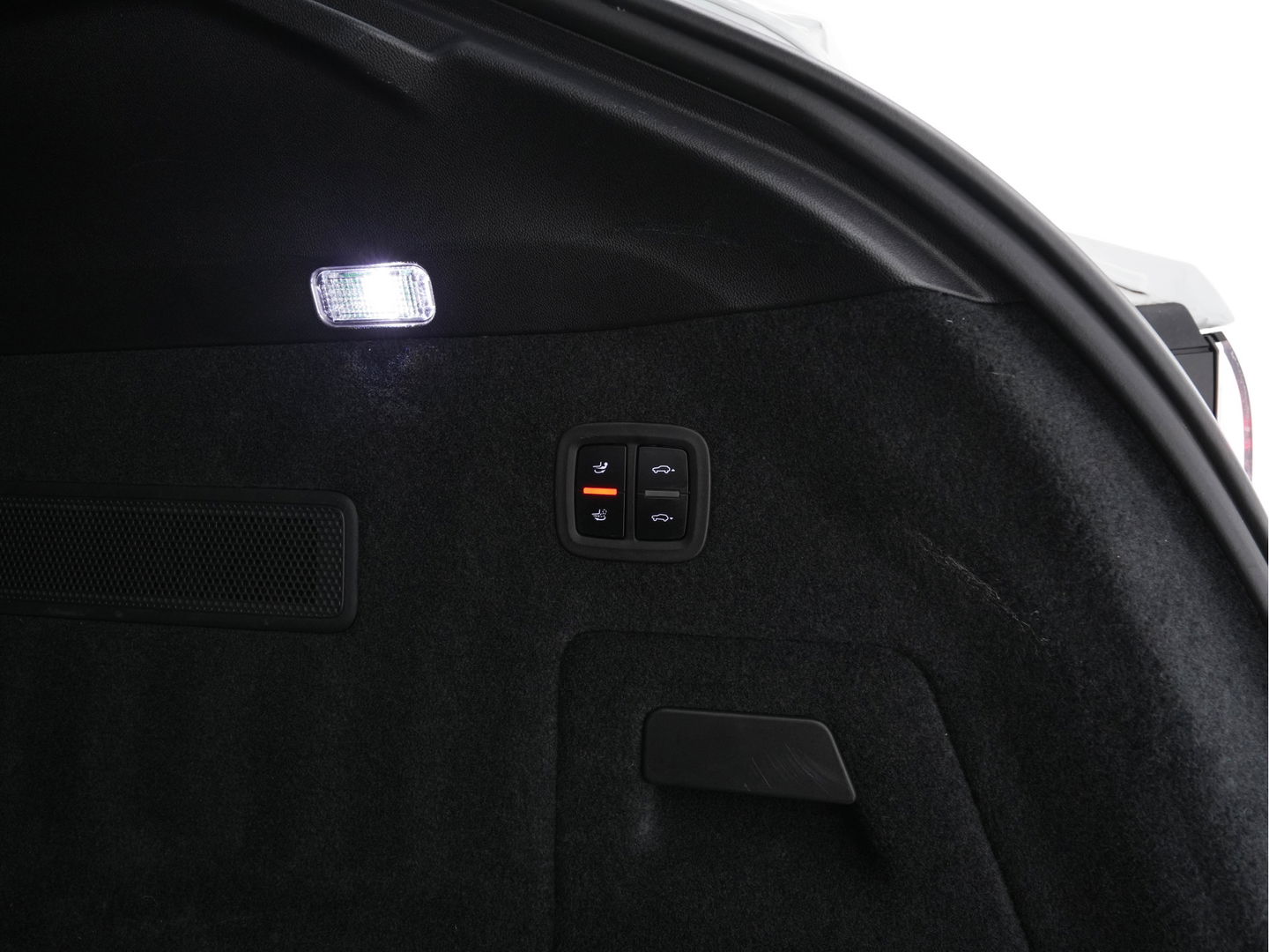 Porsche Cayenne 4.0 Turbo Coupé Aut. *CERAMIC-BRAKES | HEAD-UP | CARBON-PACK | NIGHT-VISION | ADAPTIVE-CRUISE | BLIND-SPOT | SOFT-CLOSE | BURMESTER | LEATHER-FABRIC | MEMORY-PACK | HEATED-SPORTSEATS | TOP-VIEW | KEYLESS | F