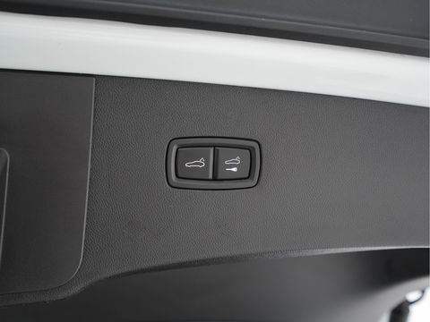 Porsche Cayenne 4.0 Turbo Coupé Aut. *CERAMIC-BRAKES | HEAD-UP | CARBON-PACK | NIGHT-VISION | ADAPTIVE-CRUISE | BLIND-SPOT | SOFT-CLOSE | BURMESTER | LEATHER-FABRIC | MEMORY-PACK | HEATED-SPORTSEATS | TOP-VIEW | KEYLESS | F