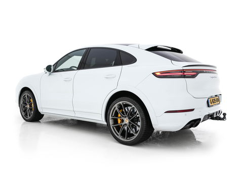 Porsche Cayenne 4.0 Turbo Coupé Aut. *CERAMIC-BRAKES | HEAD-UP | CARBON-PACK | NIGHT-VISION | ADAPTIVE-CRUISE | BLIND-SPOT | SOFT-CLOSE | BURMESTER | LEATHER-FABRIC | MEMORY-PACK | HEATED-SPORTSEATS | TOP-VIEW | KEYLESS | F